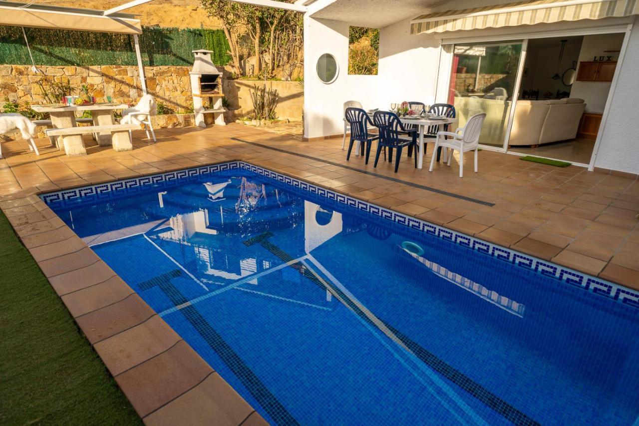 Villa Natura Lux, Piscina Privada Y Zona Exterior ตอสซาเดมาร์ ภายนอก รูปภาพ